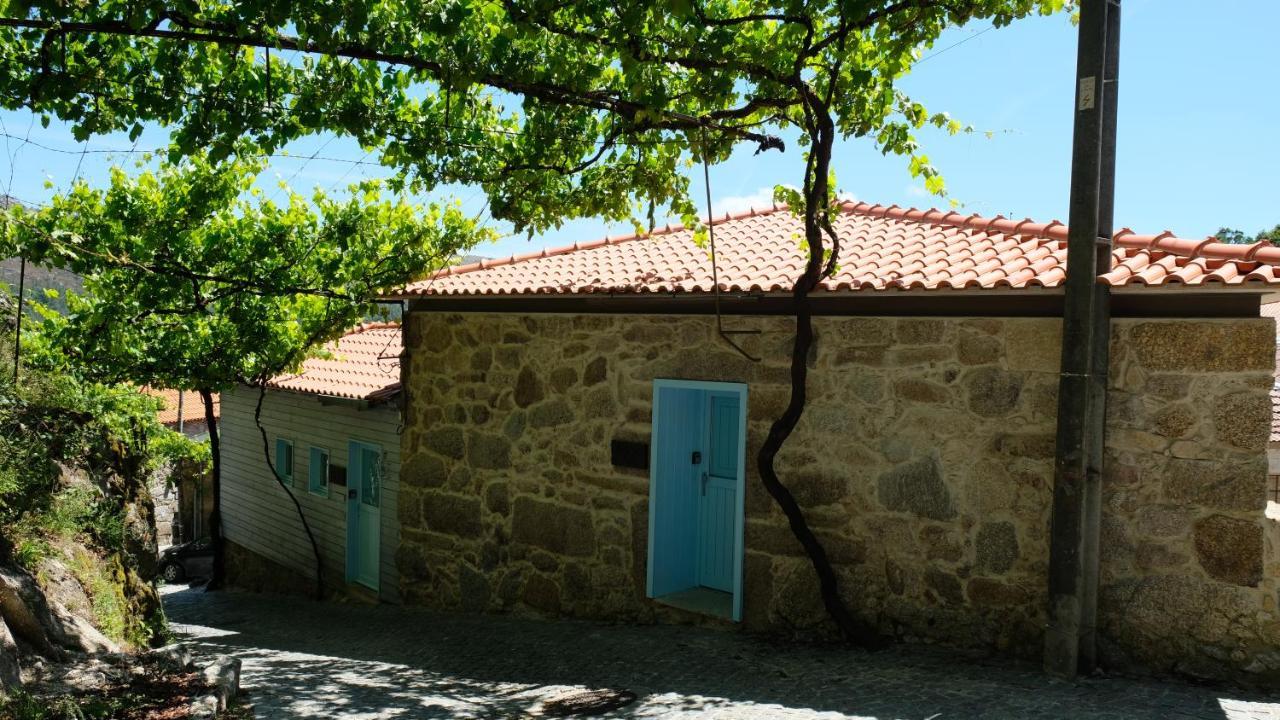 Casa Tritao Βίλα Campo do Geres Εξωτερικό φωτογραφία