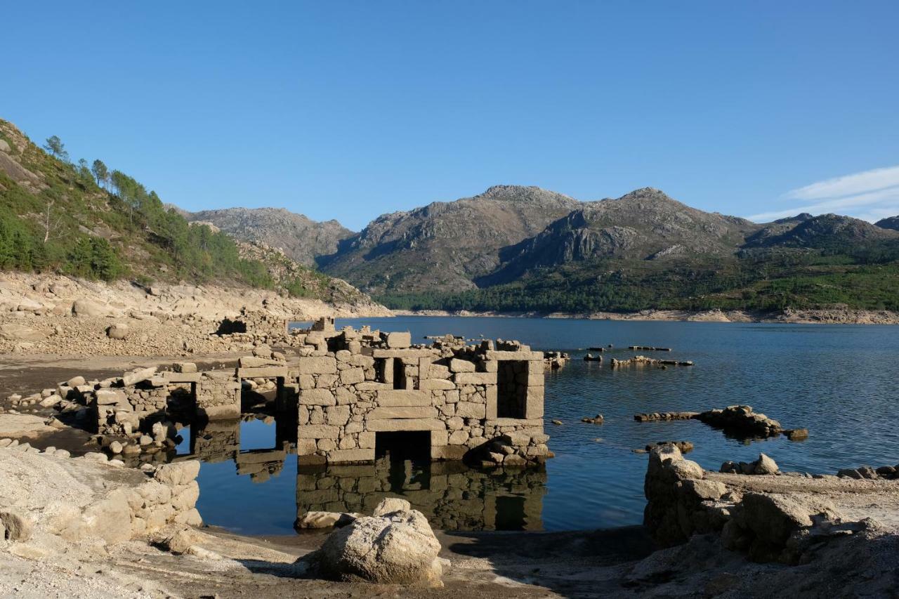 Casa Tritao Βίλα Campo do Geres Εξωτερικό φωτογραφία