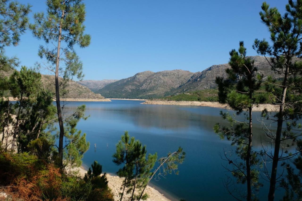 Casa Tritao Βίλα Campo do Geres Εξωτερικό φωτογραφία